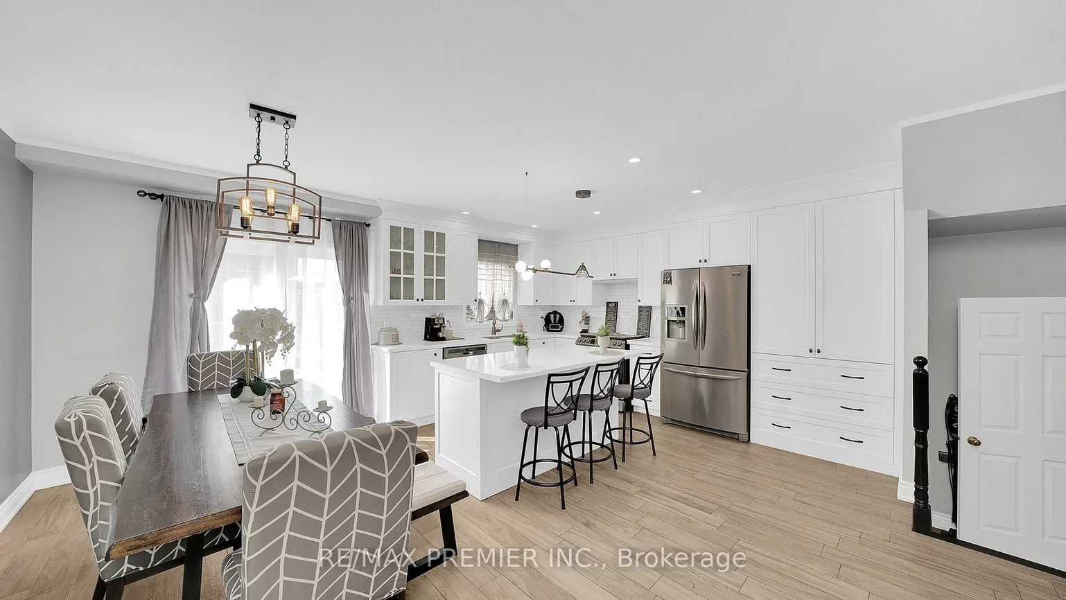 11, Richelieu, Bolton East, Caledon