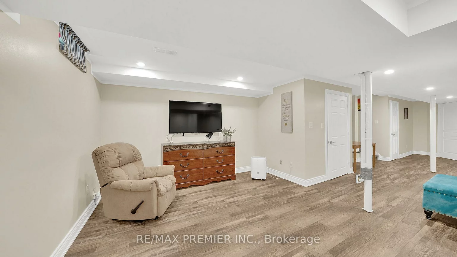 11, Richelieu, Bolton East, Caledon