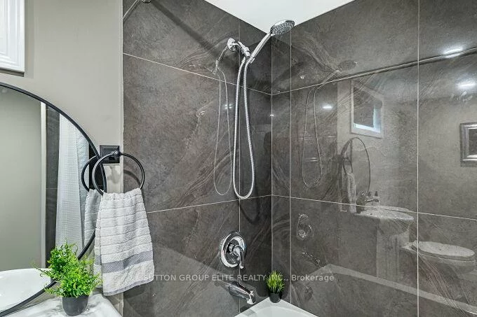 107, Martha, Bolton West, Caledon