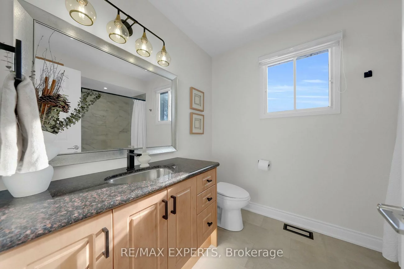 11, De Rose, Bolton West, Caledon