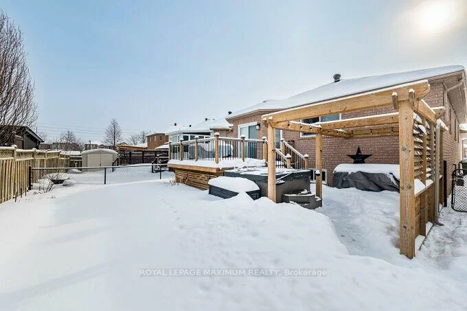 57, Royalton, Bolton East, Caledon