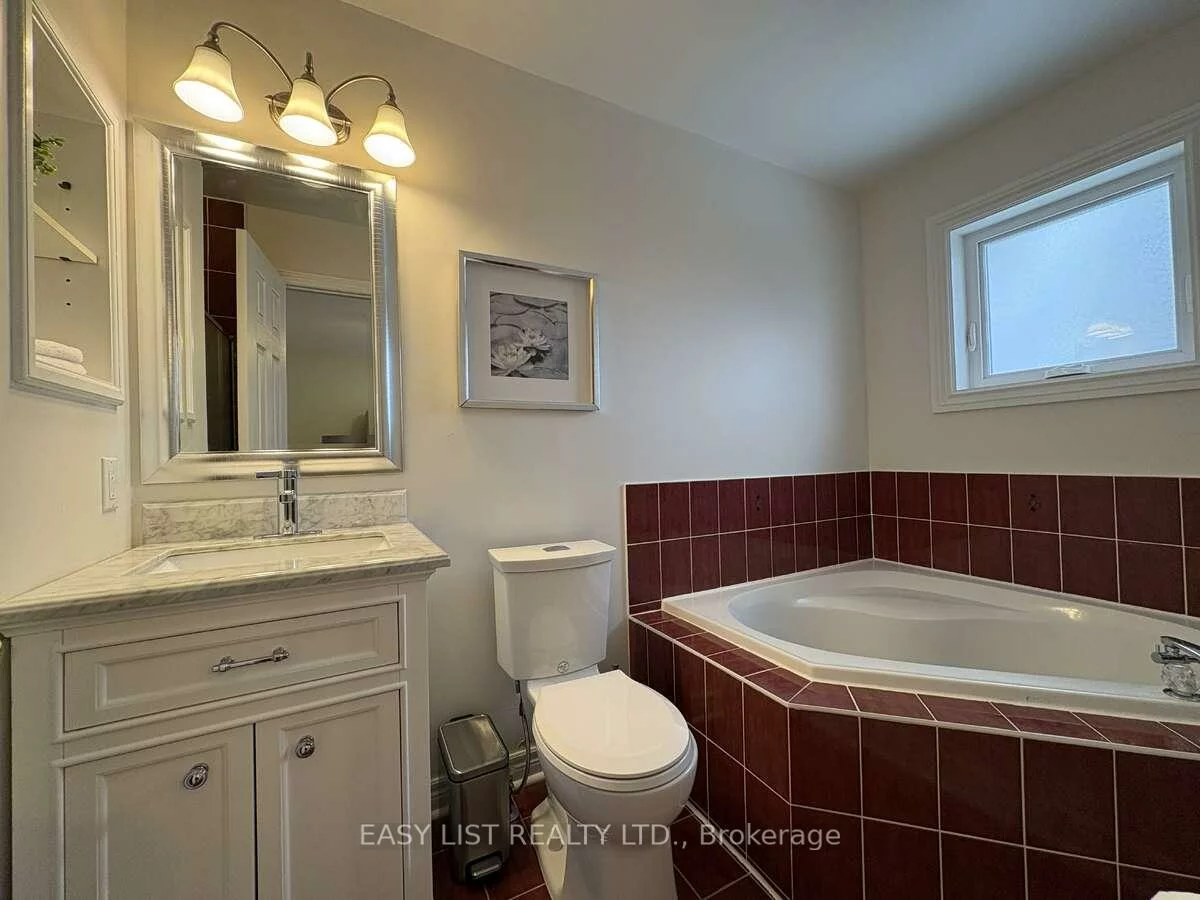 15, Coolspring, Bolton East, Caledon