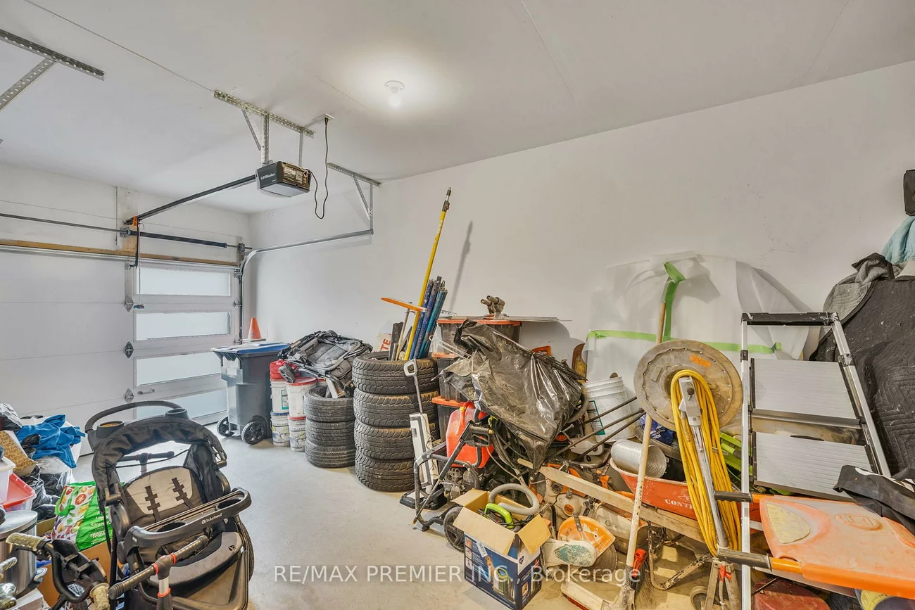 12, Heathrow, Bolton East, Caledon