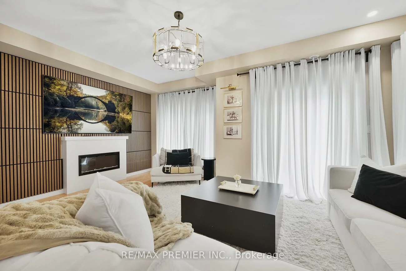 12, Heathrow, Bolton East, Caledon