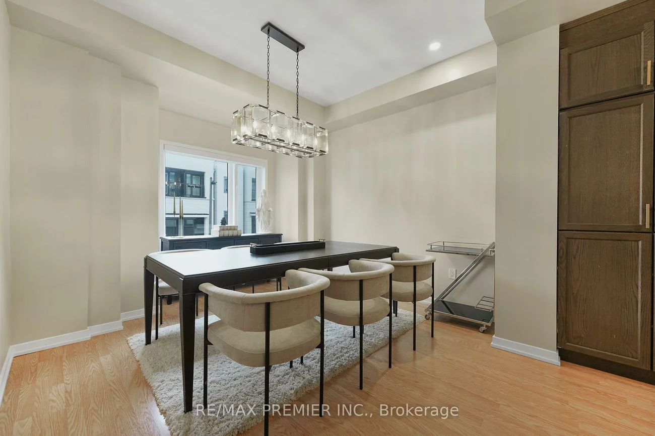 12, Heathrow, Bolton East, Caledon