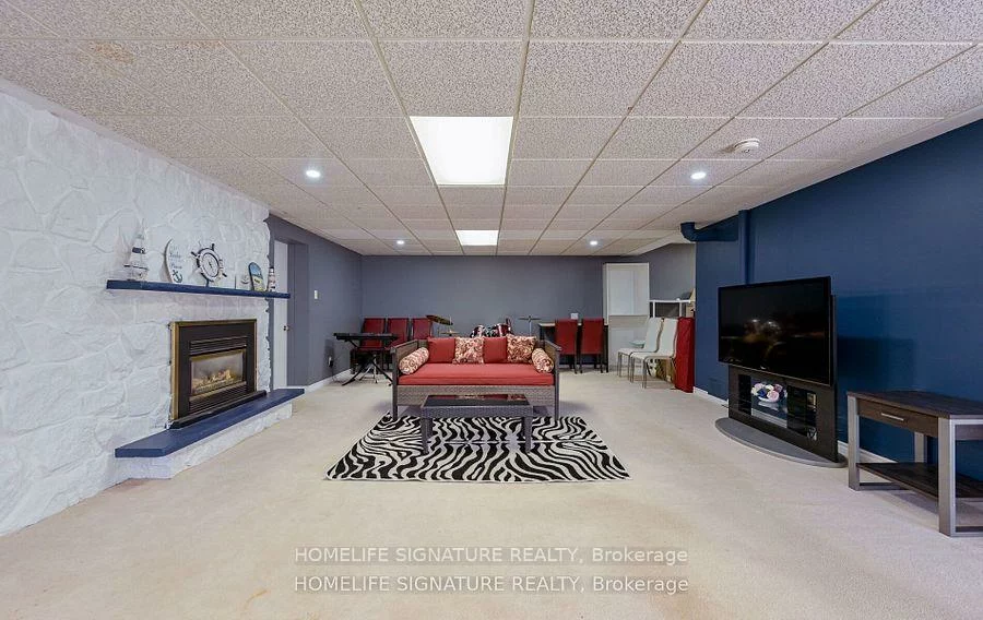 28, Walton, Palgrave, Caledon