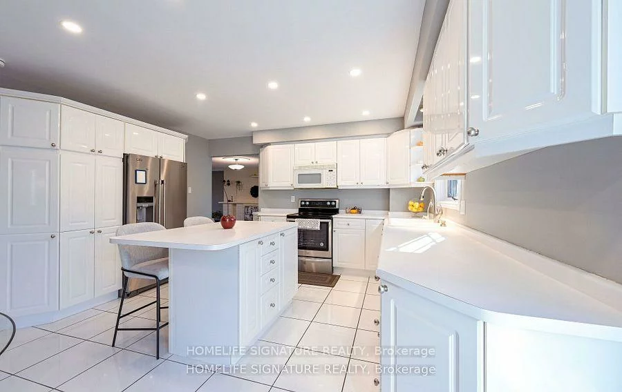 28, Walton, Palgrave, Caledon