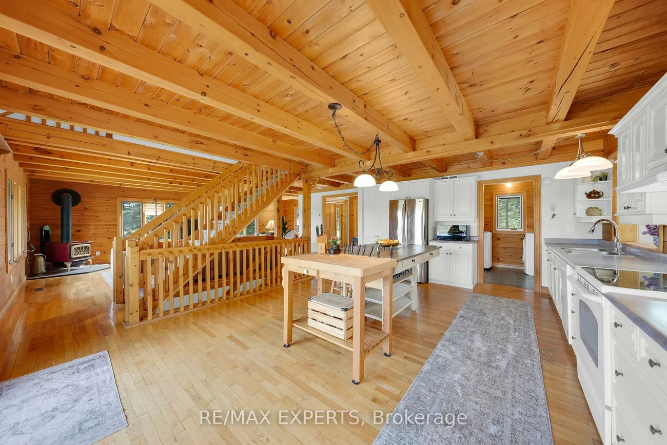 15481, Mount Wolfe, Palgrave, Caledon