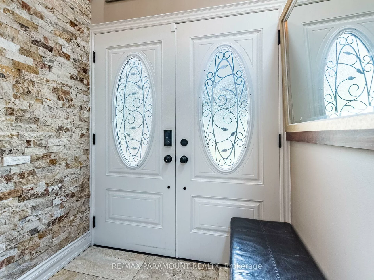 14, King, Rural Caledon, Caledon