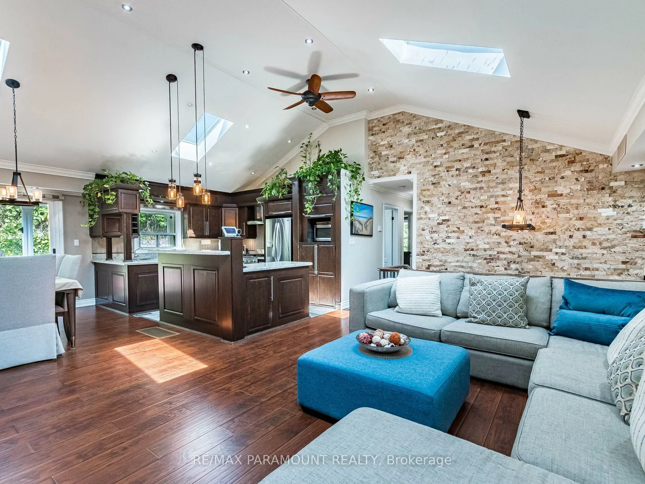 14, King, Rural Caledon, Caledon