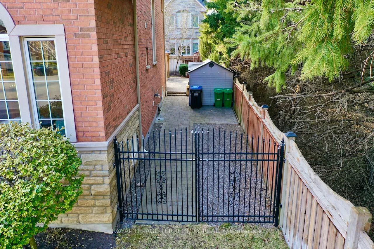 26, Antrim, Caledon East, Caledon