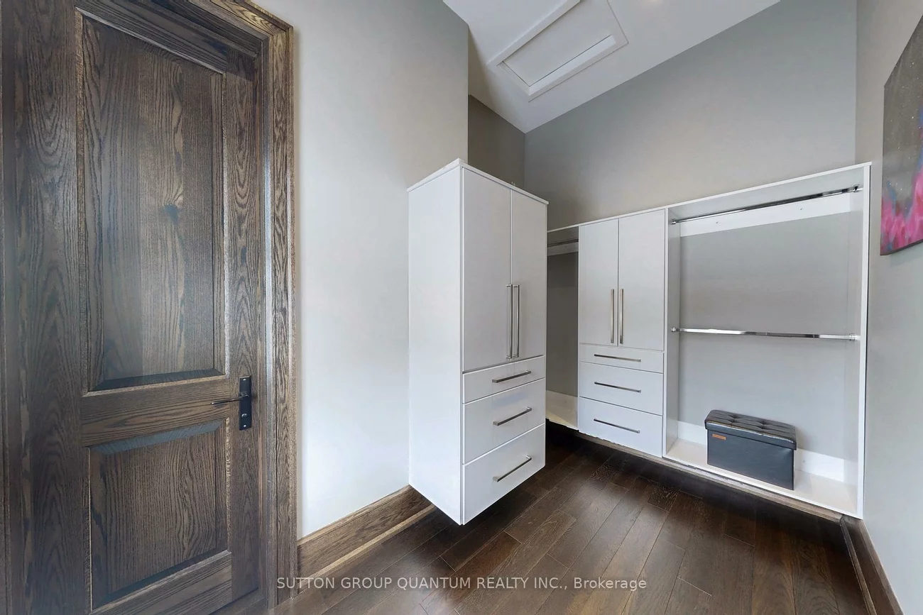 166, Logan, Palgrave, Caledon