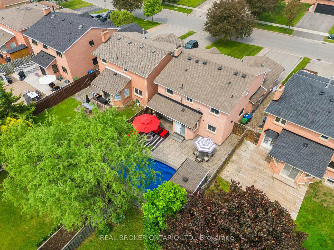 11, Fountainbridge, Bolton East, Caledon