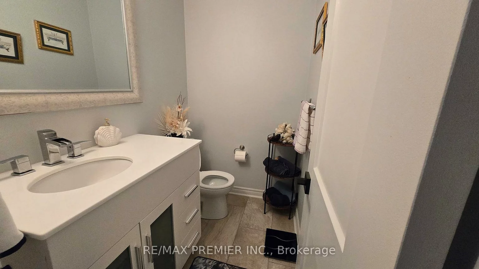 54, Fountainbridge, Bolton East, Caledon