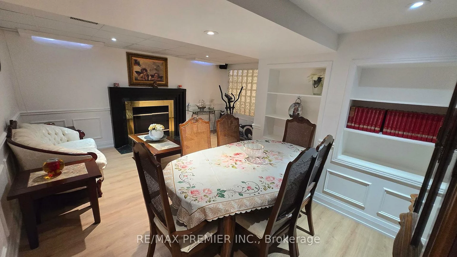 54, Fountainbridge, Bolton East, Caledon