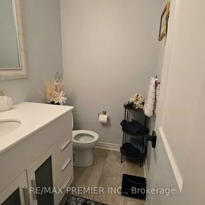 54, Fountainbridge, Bolton East, Caledon