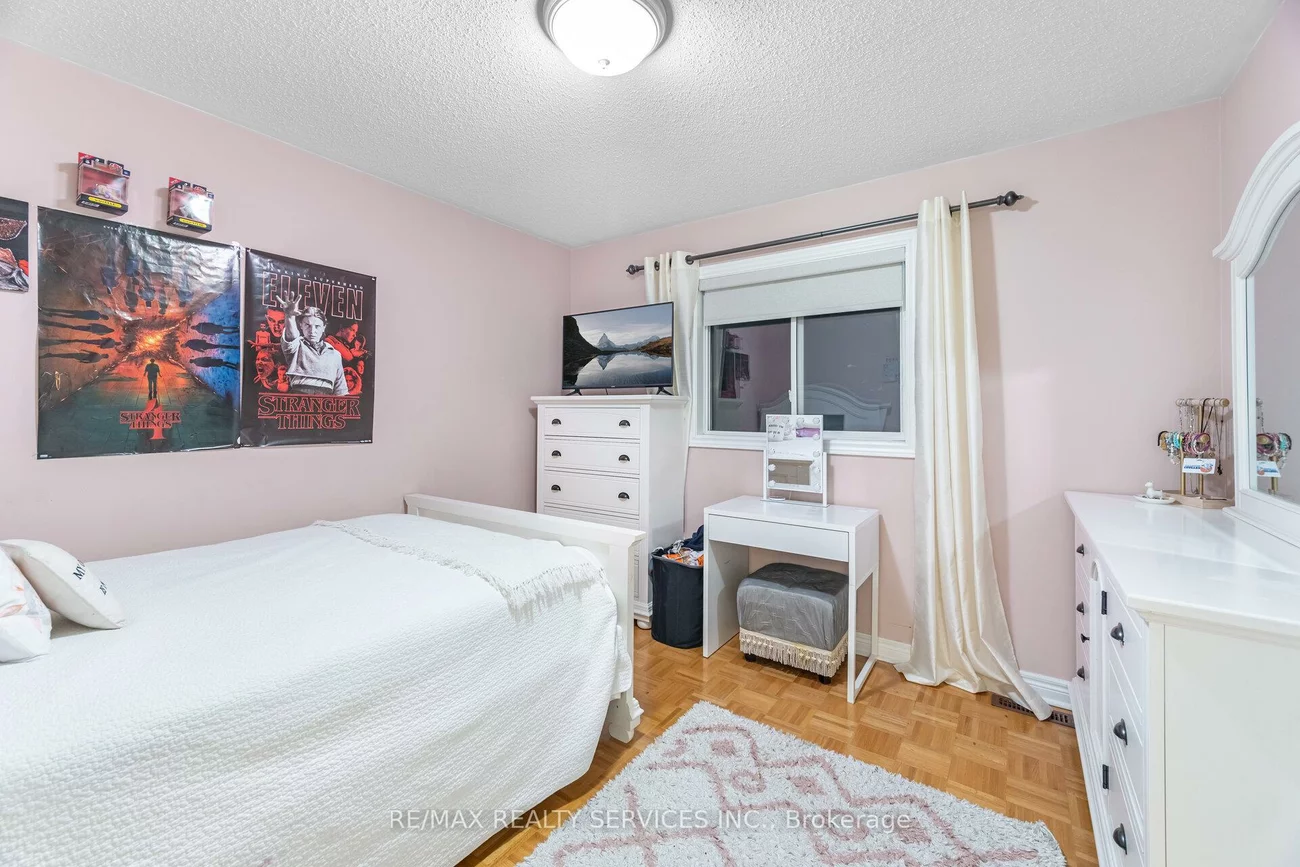 13, Emily Carr, Bolton West, Caledon