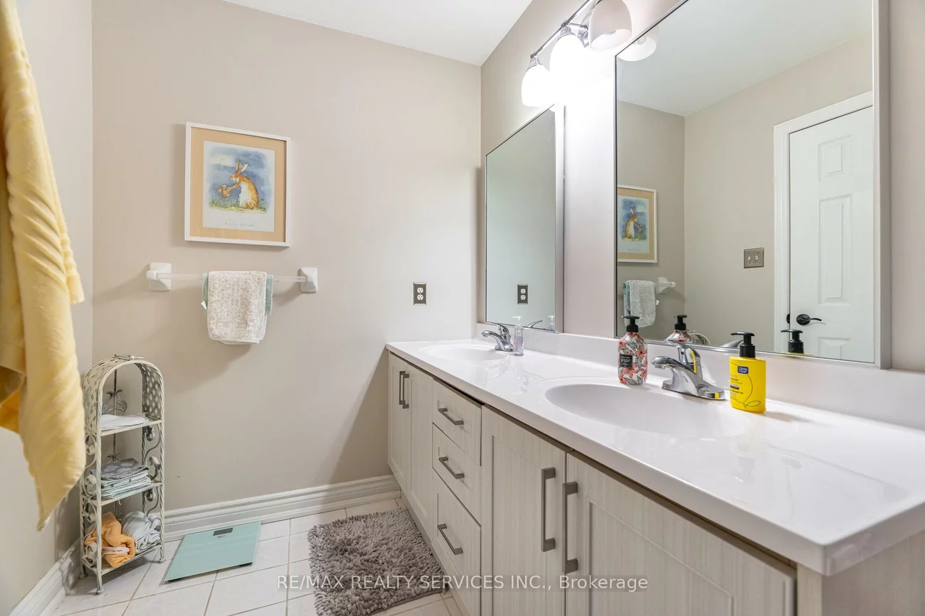 13, Emily Carr, Bolton West, Caledon