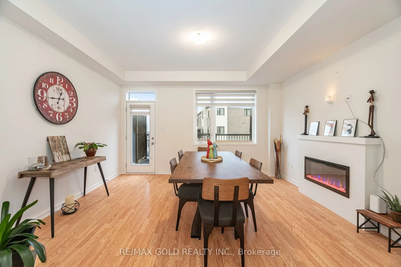 56, Lambert, Bolton East, Caledon