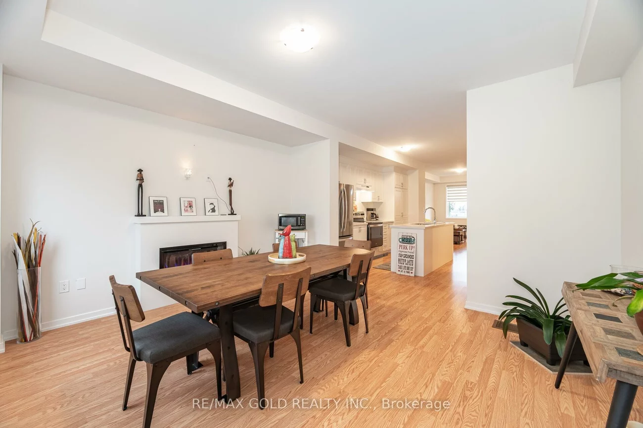 56, Lambert, Bolton East, Caledon