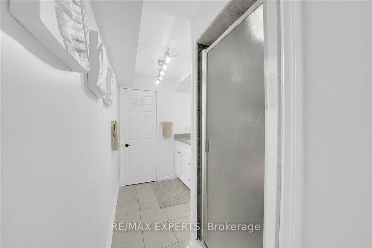 4, Knoll Haven, Bolton North, Caledon