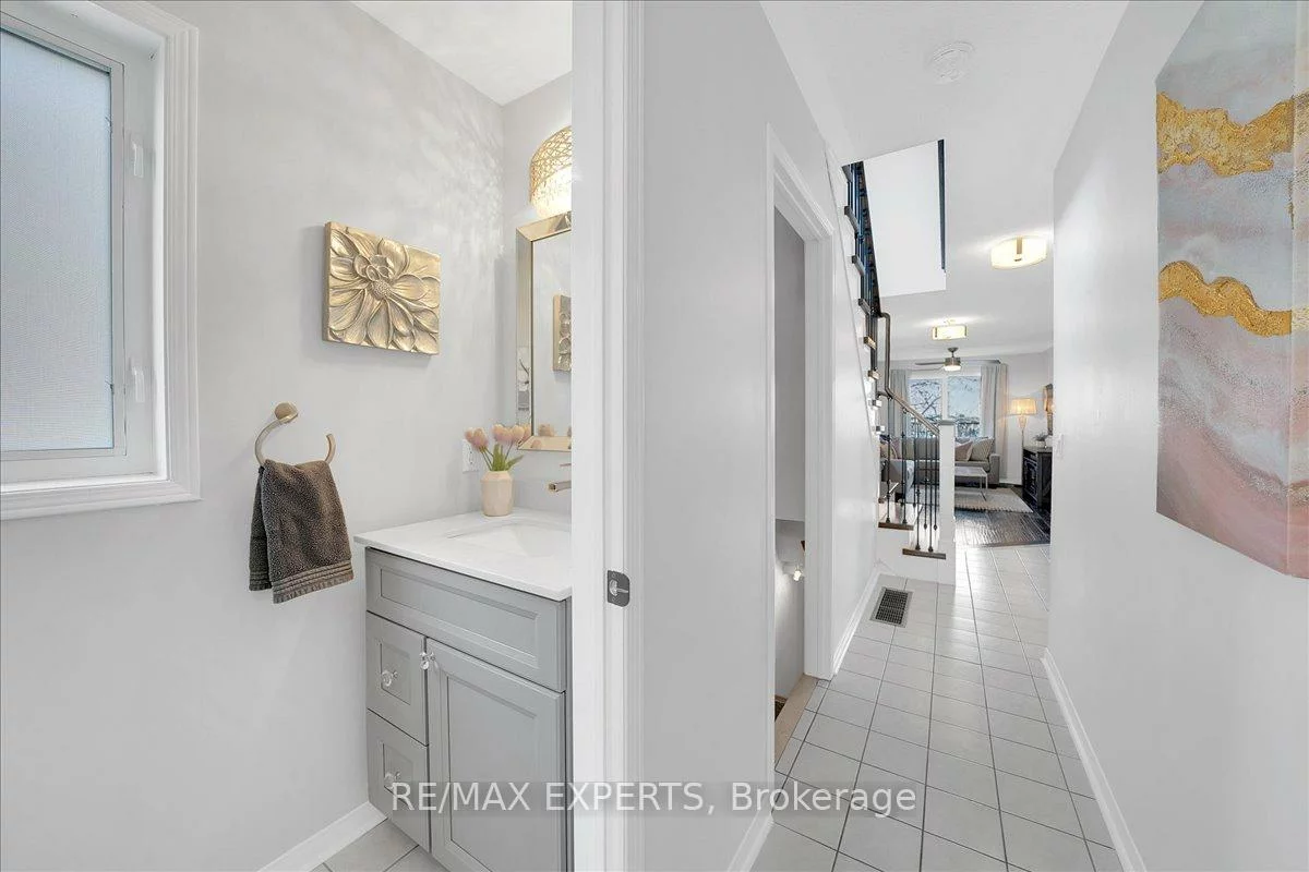 4, Knoll Haven, Bolton North, Caledon