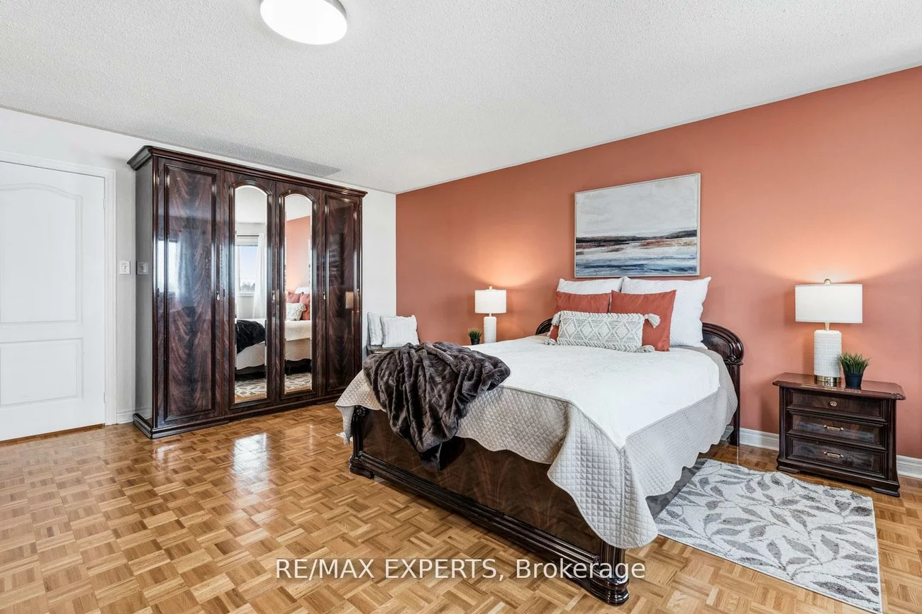 182, Waterbury, Bolton East, Caledon