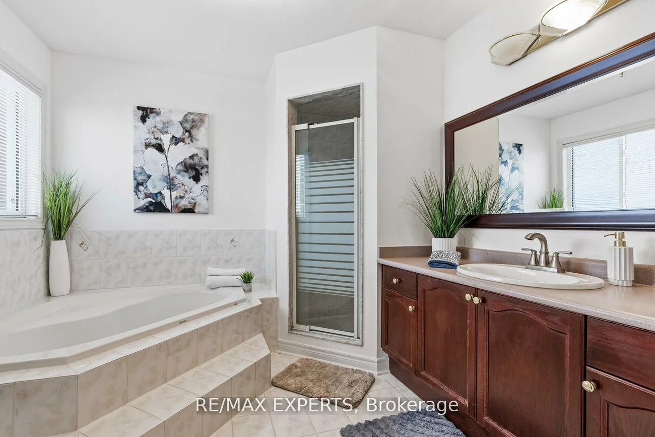 182, Waterbury, Bolton East, Caledon