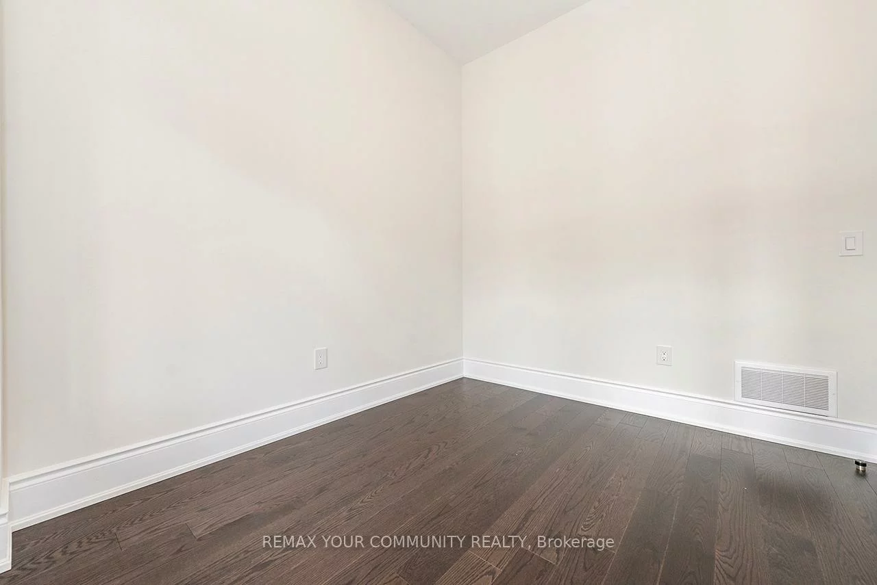 110, James Walker, Caledon East, Caledon