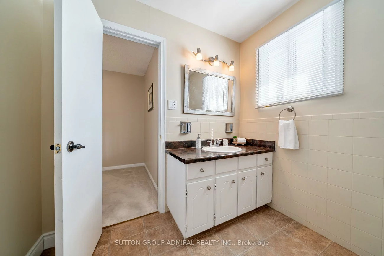 195, Ridge, Bolton West, Caledon