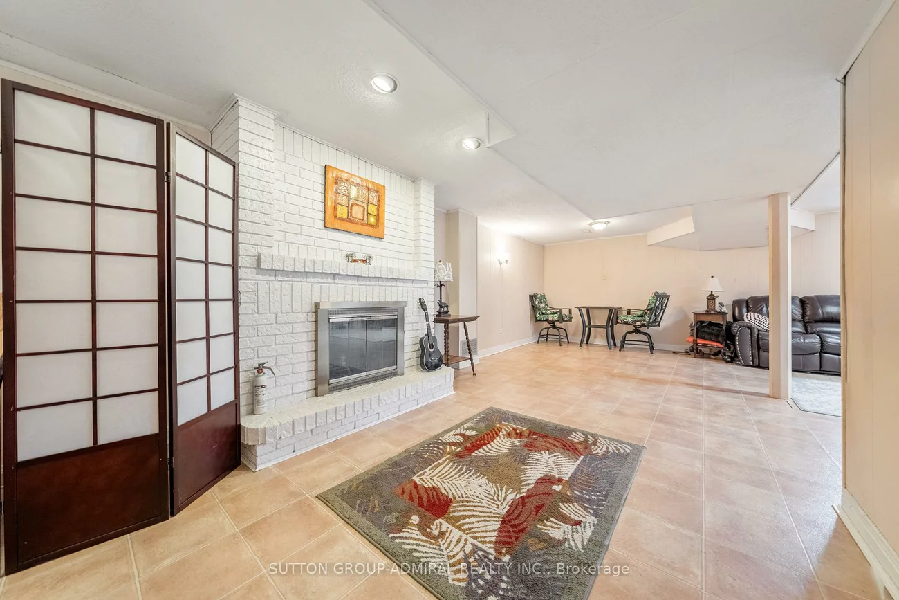 195, Ridge, Bolton West, Caledon