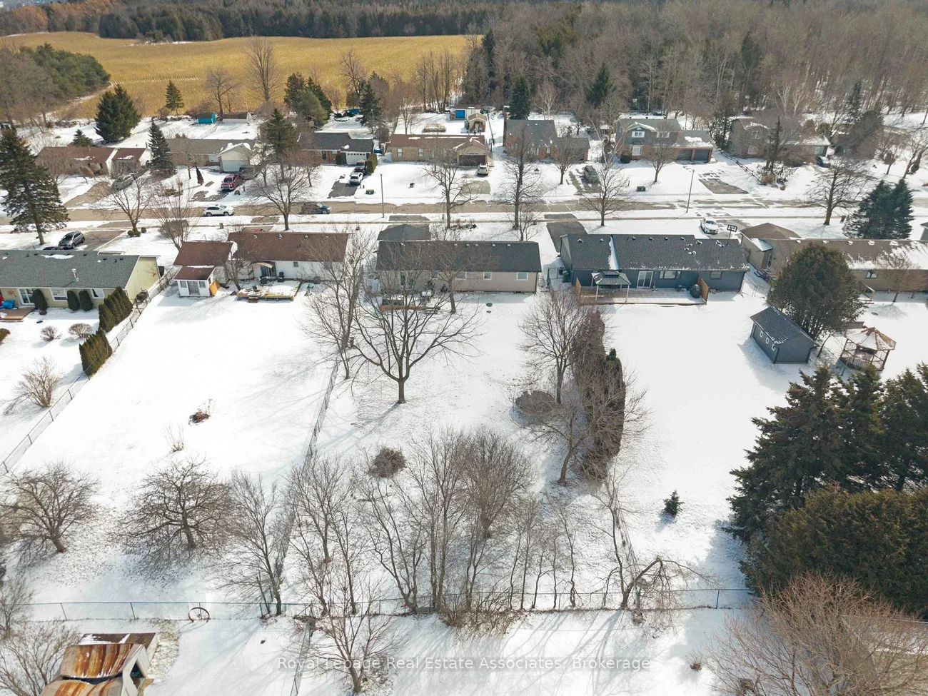 44, McClellan, Alton, Caledon