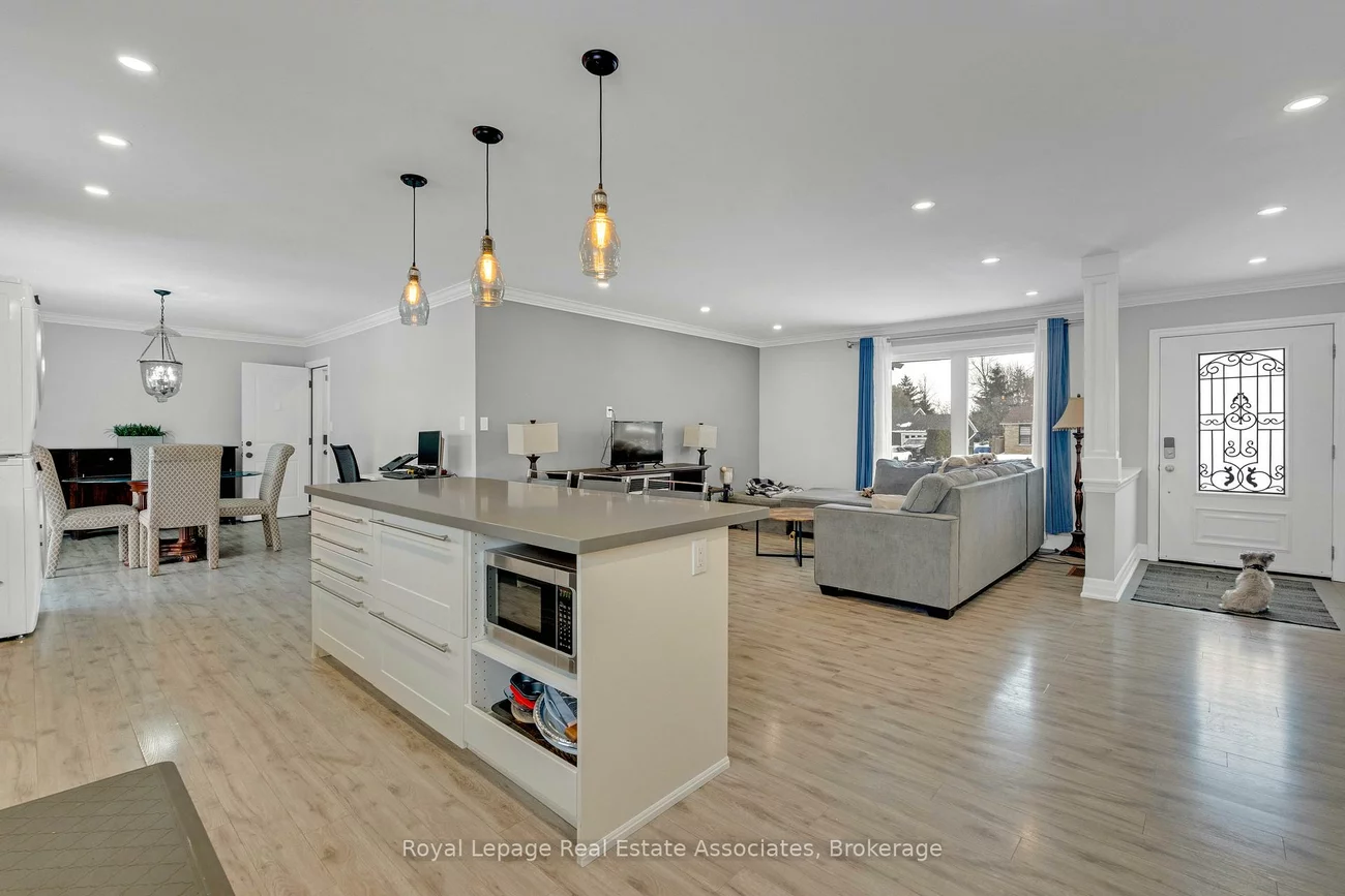 44, McClellan, Alton, Caledon