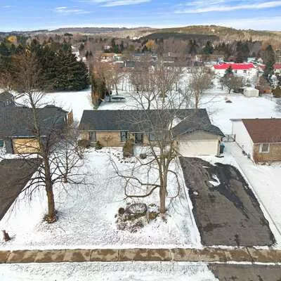 44, McClellan, Alton, Caledon