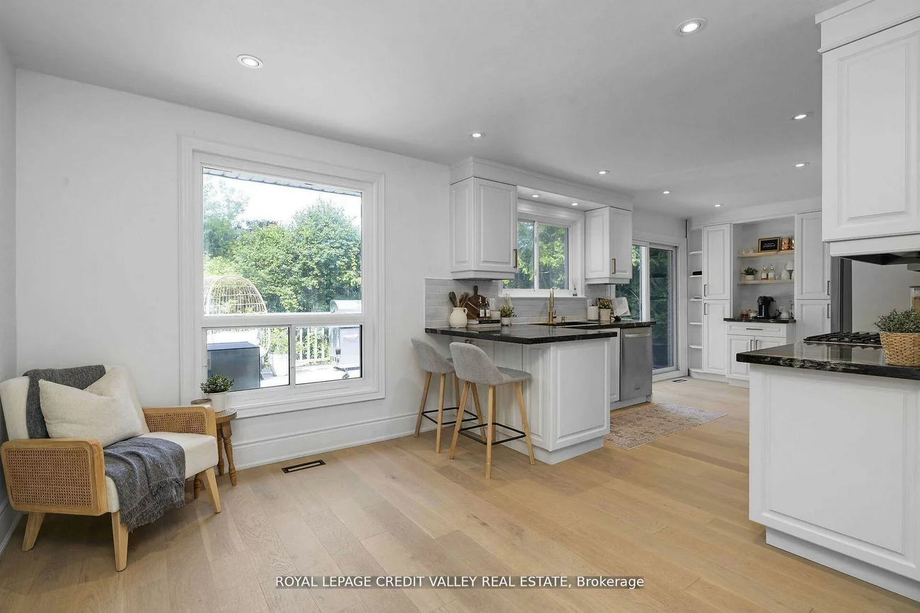 47, Larry, Caledon East, Caledon