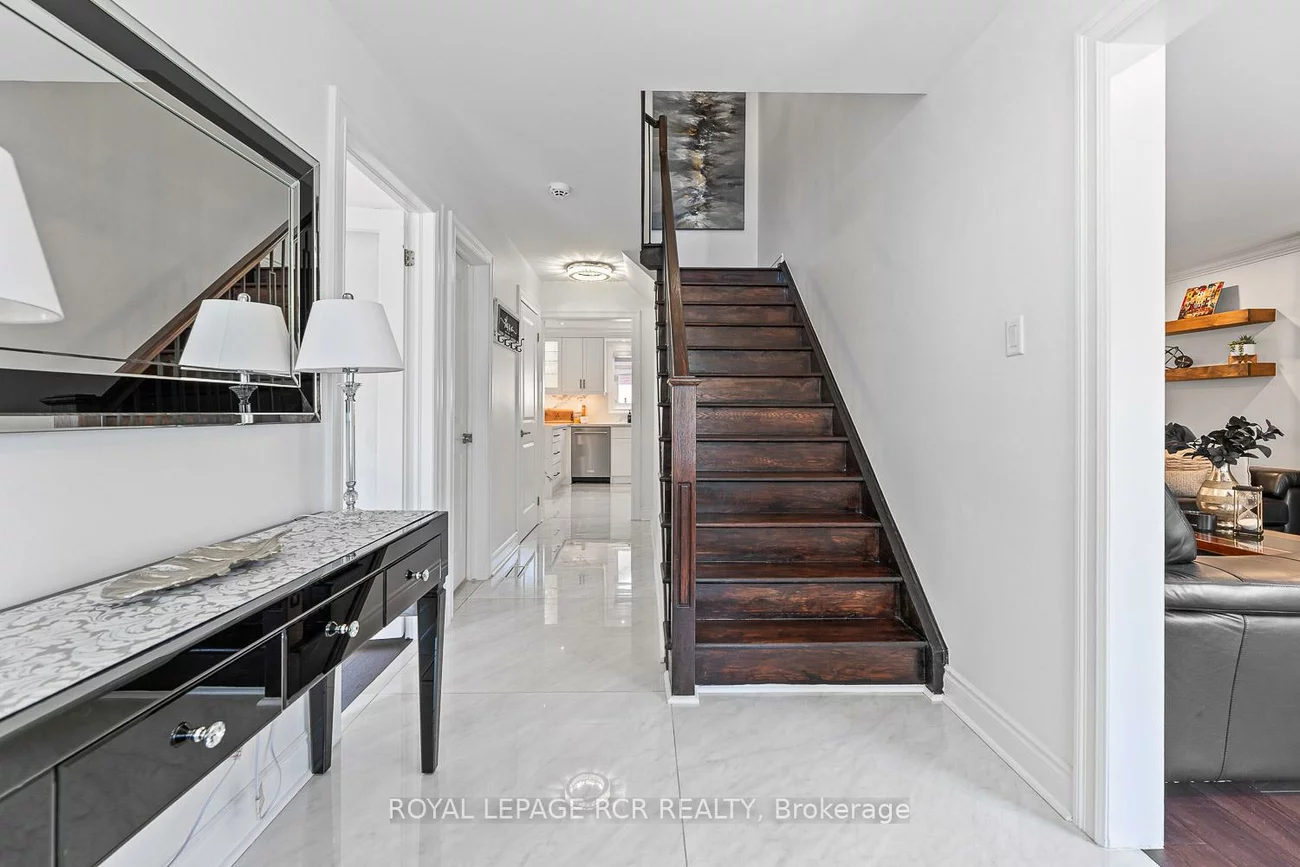 44, Fountainbridge, Bolton East, Caledon