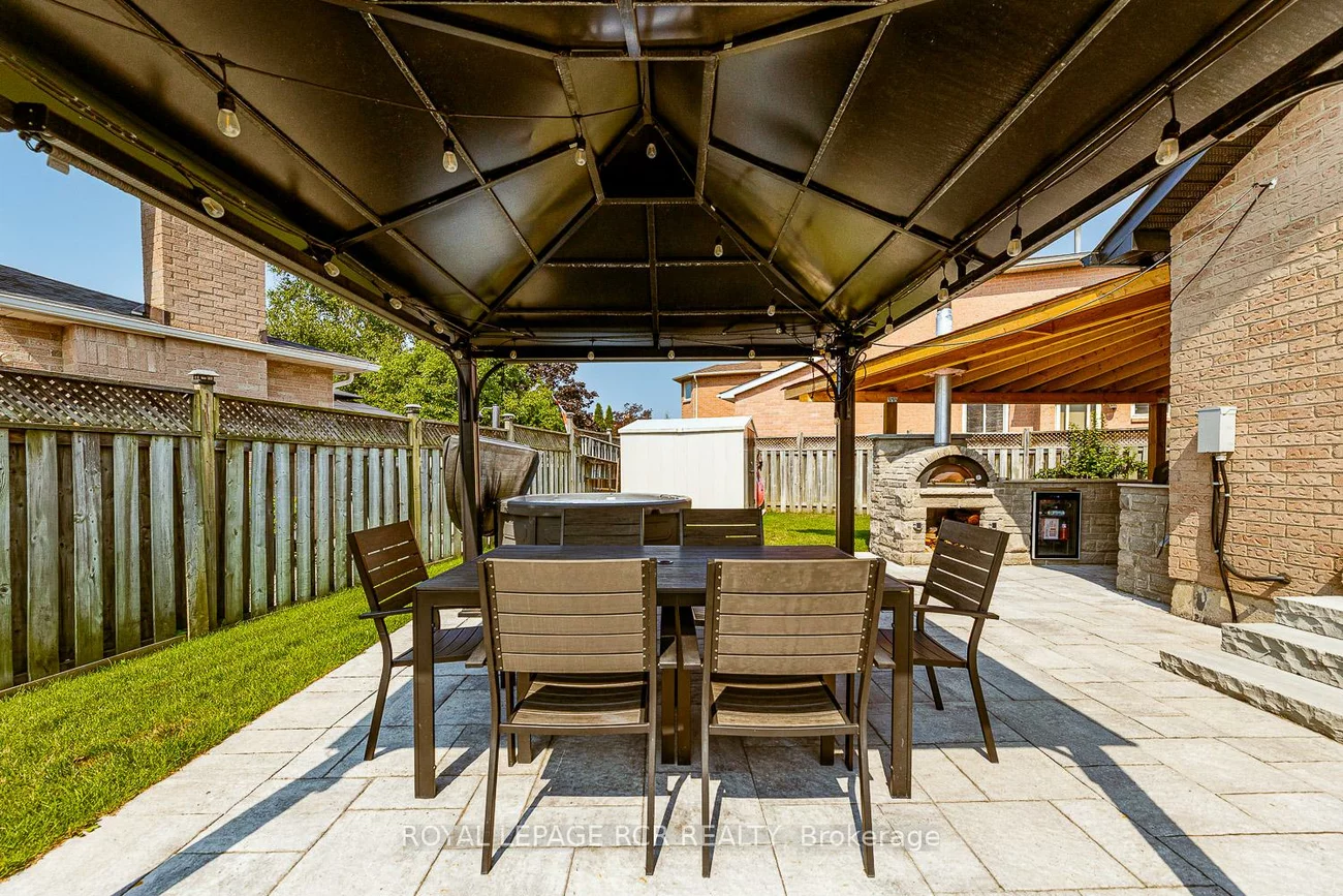 44, Fountainbridge, Bolton East, Caledon