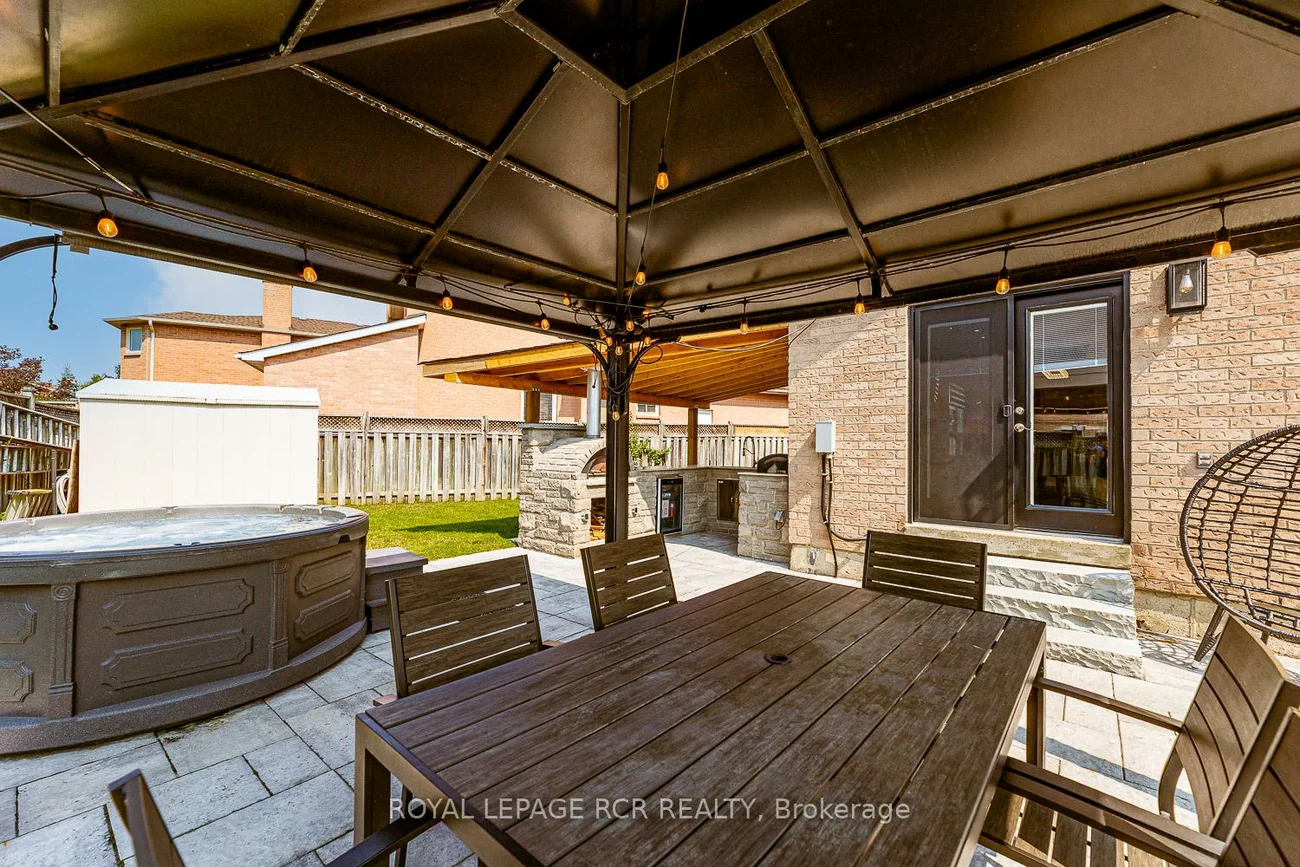 44, Fountainbridge, Bolton East, Caledon