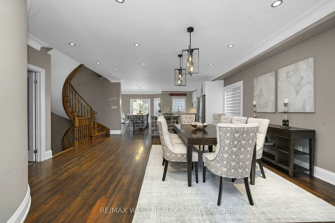 99, Gray Park, Bolton West, Caledon