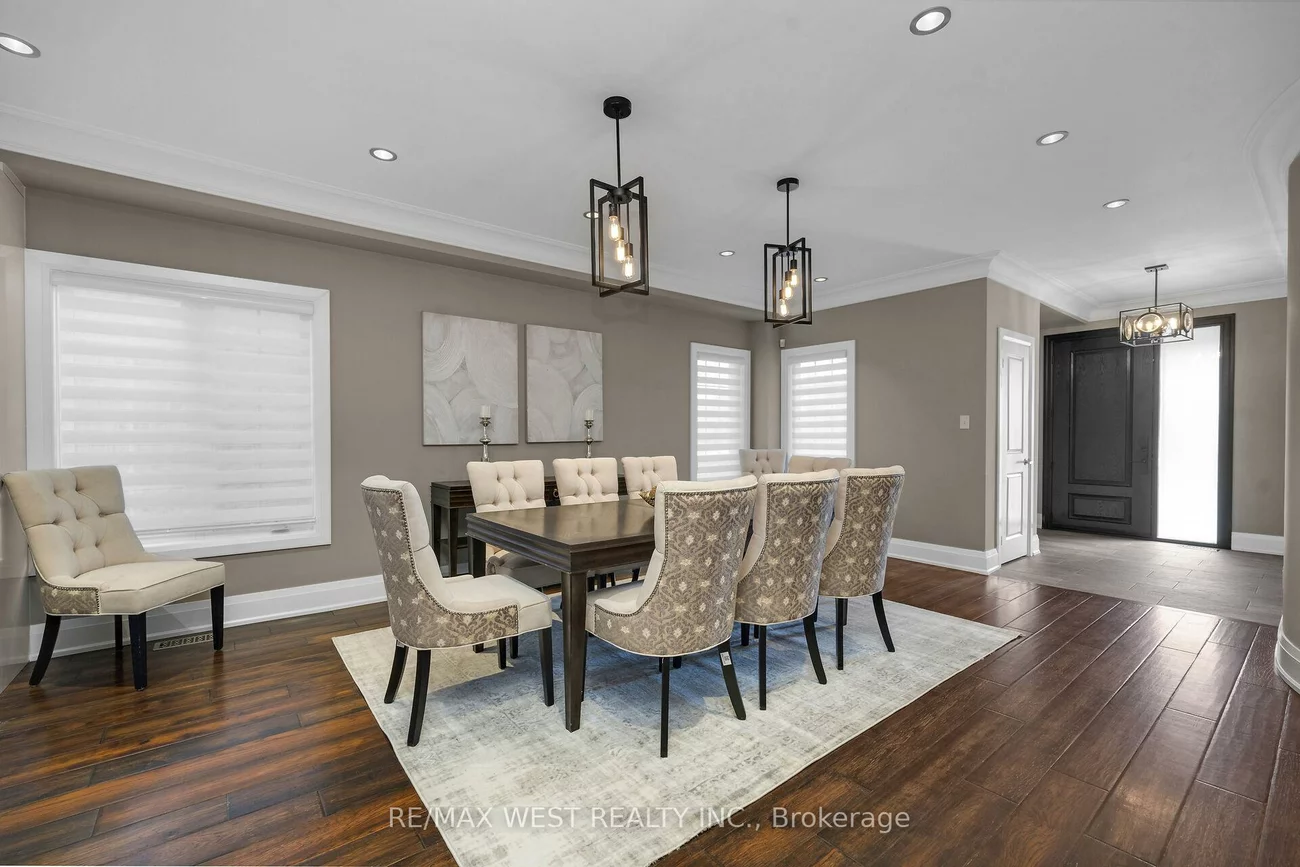 99, Gray Park, Bolton West, Caledon