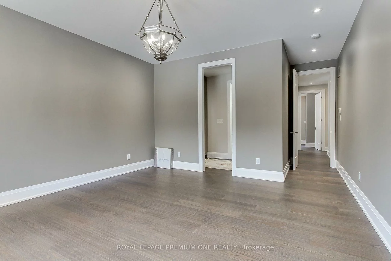 211, Pine, Palgrave, Caledon