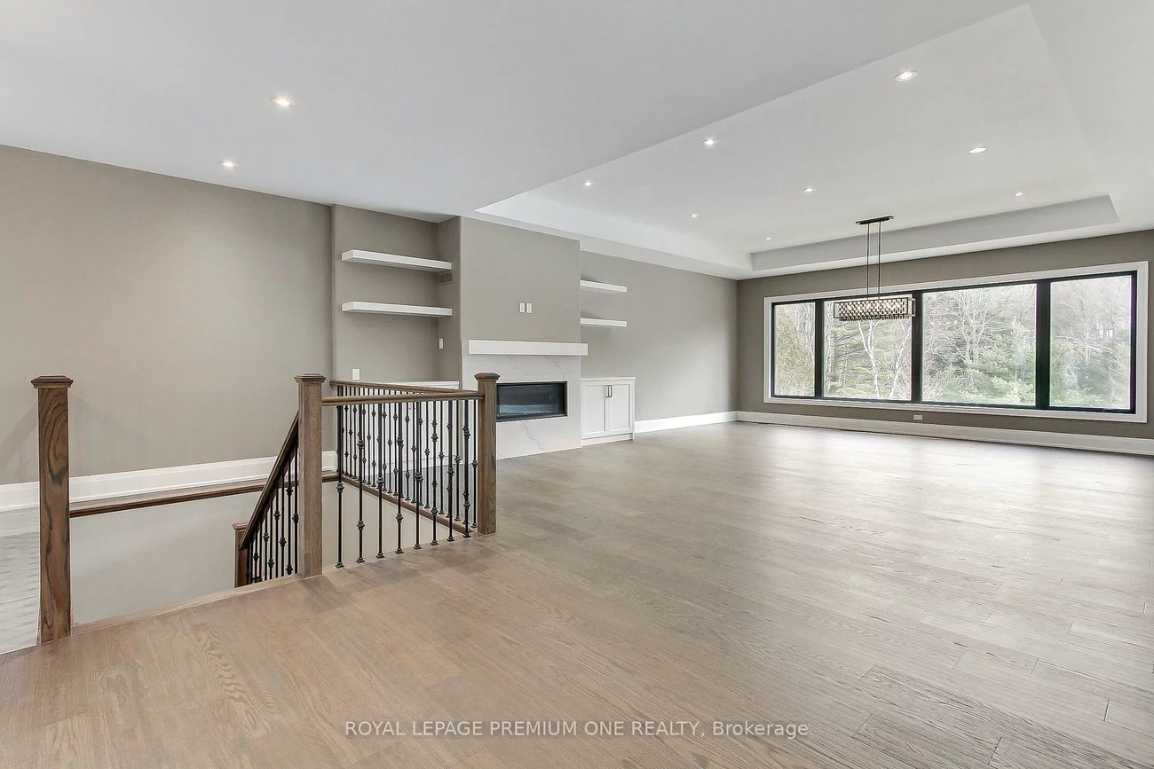 211, Pine, Palgrave, Caledon