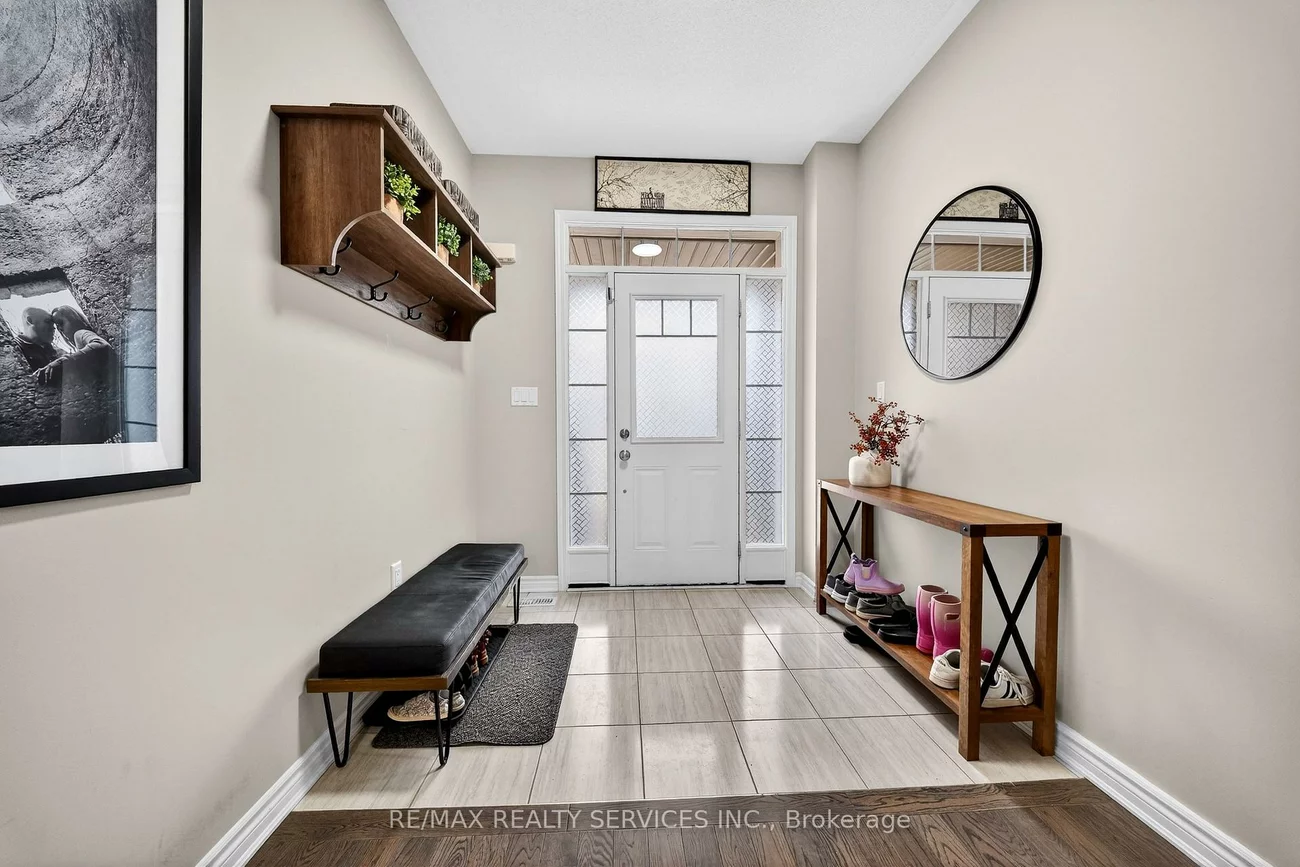 76, Phyllis, Rural Caledon, Caledon