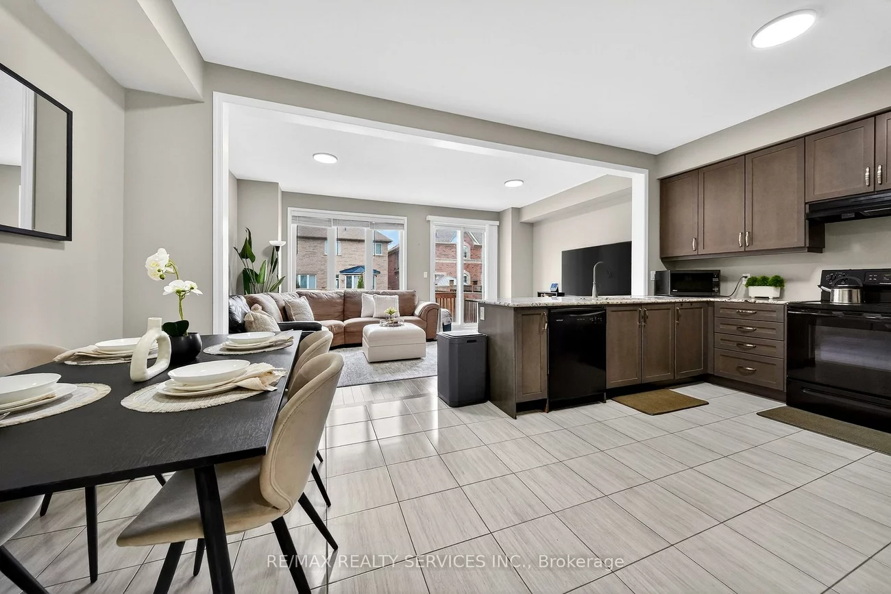 76, Phyllis, Rural Caledon, Caledon