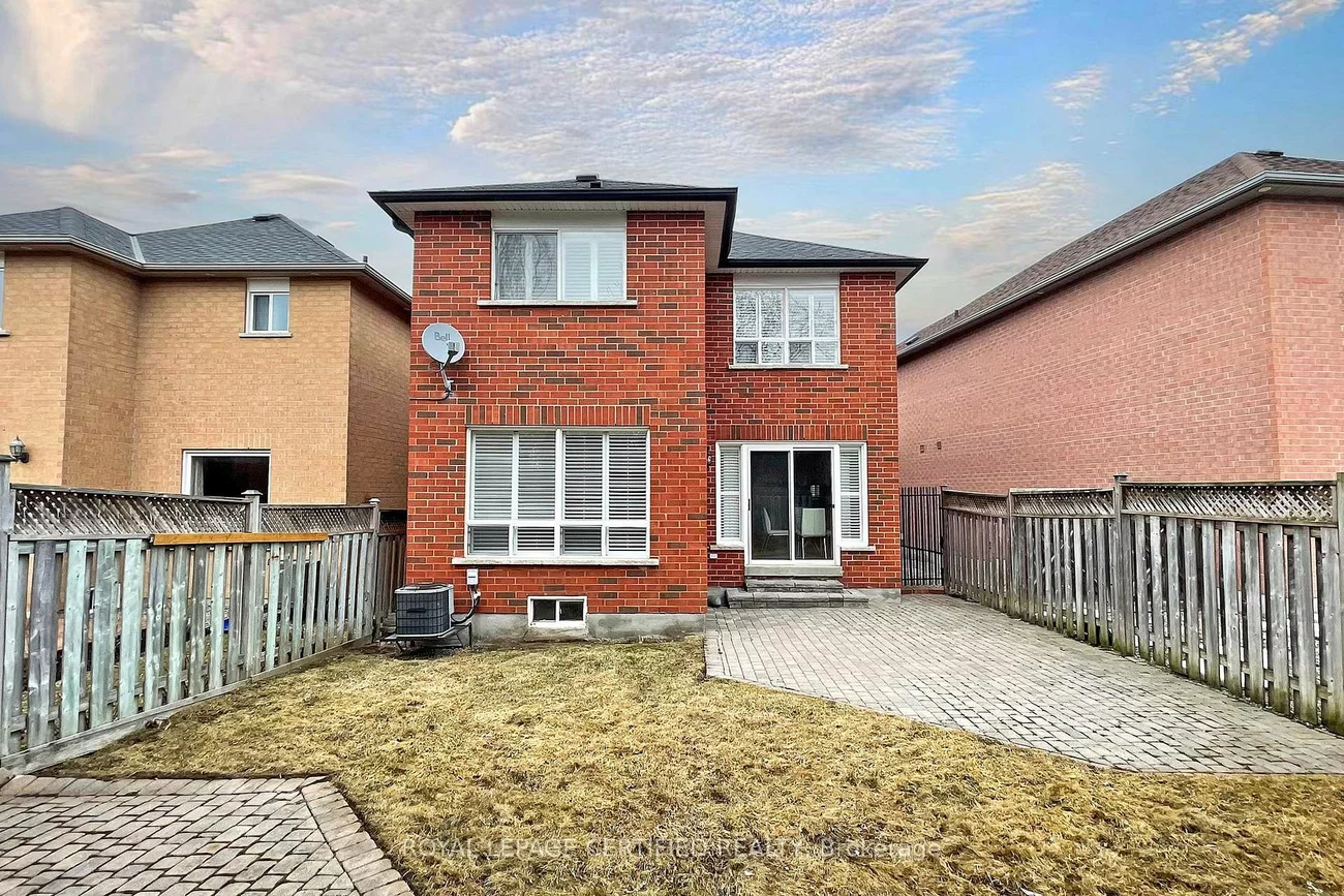 8, Grapevine, Bolton West, Caledon