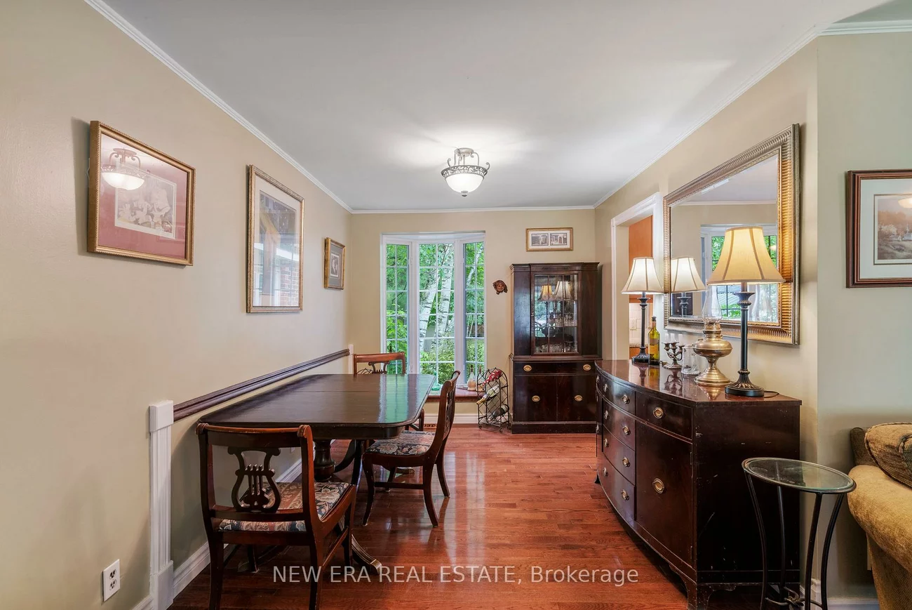 49, Credit, Cheltenham, Caledon