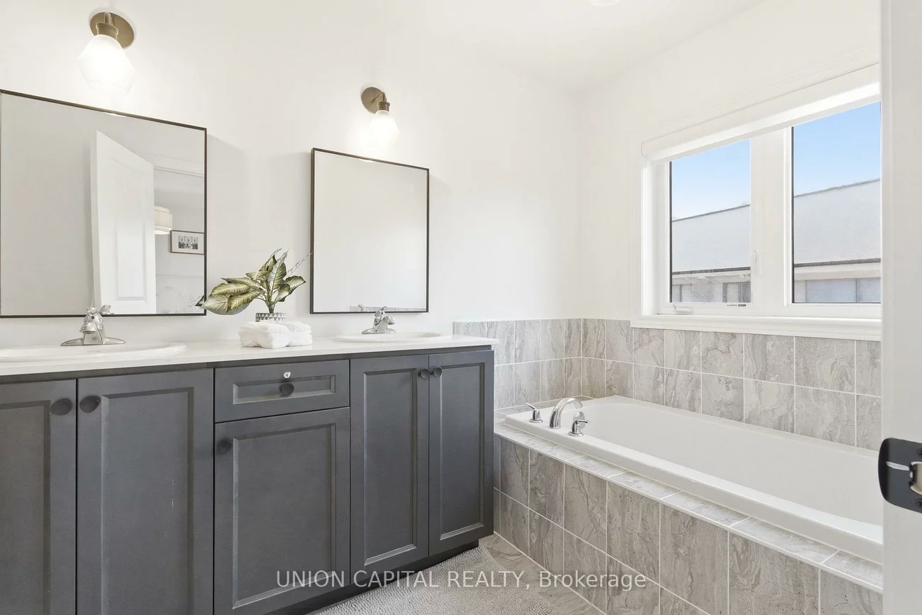 21, Morra, Bolton East, Caledon