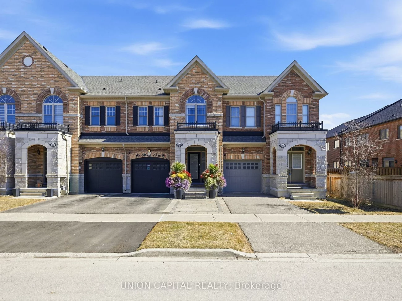 21, Morra, Bolton East, Caledon