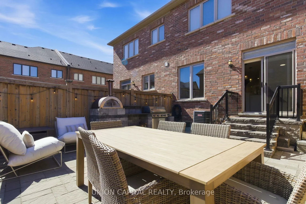 21, Morra, Bolton East, Caledon