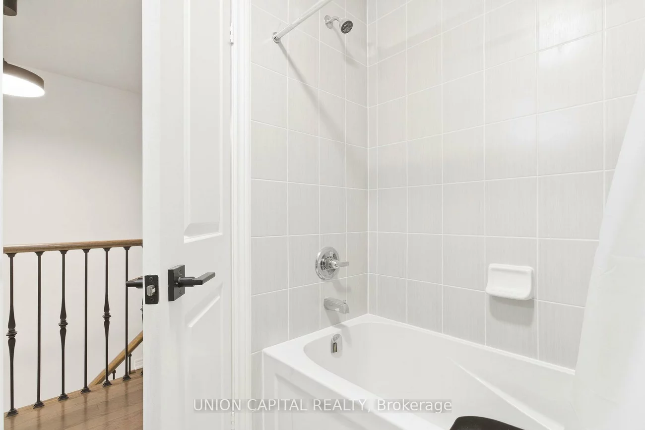 21, Morra, Bolton East, Caledon